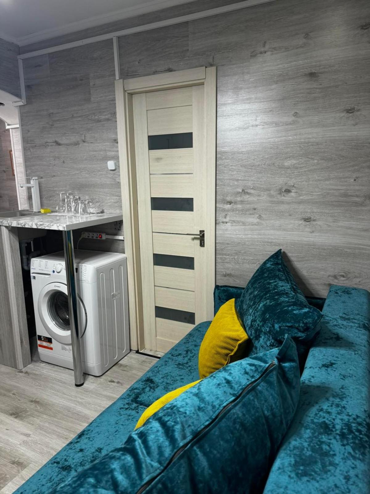 Cozy Good Apartment Chisinau Luaran gambar